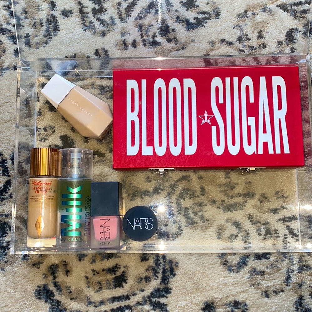 Acrylic Makeup Storage w/ Lid
